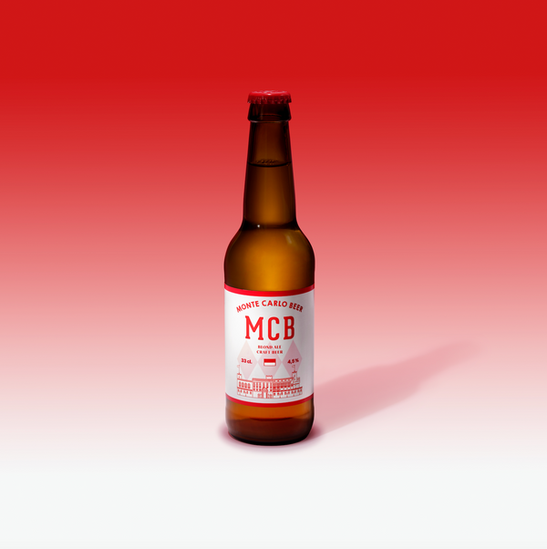 Bière blonde en bouteille de la marque Monte Carlo Beer sur fond rouge et blanc dégradé